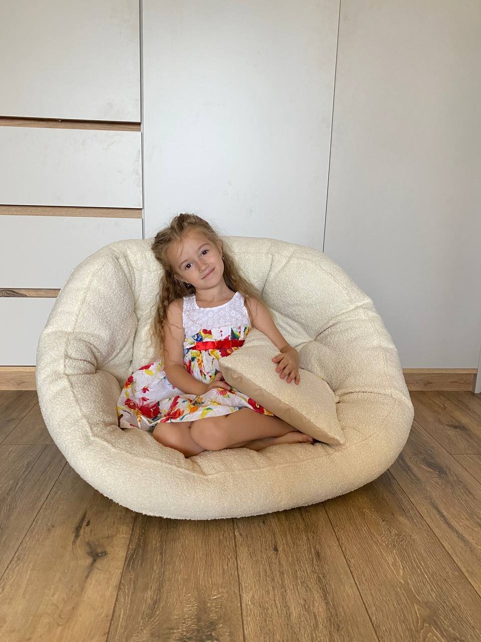 photo_5458454313237082597_y